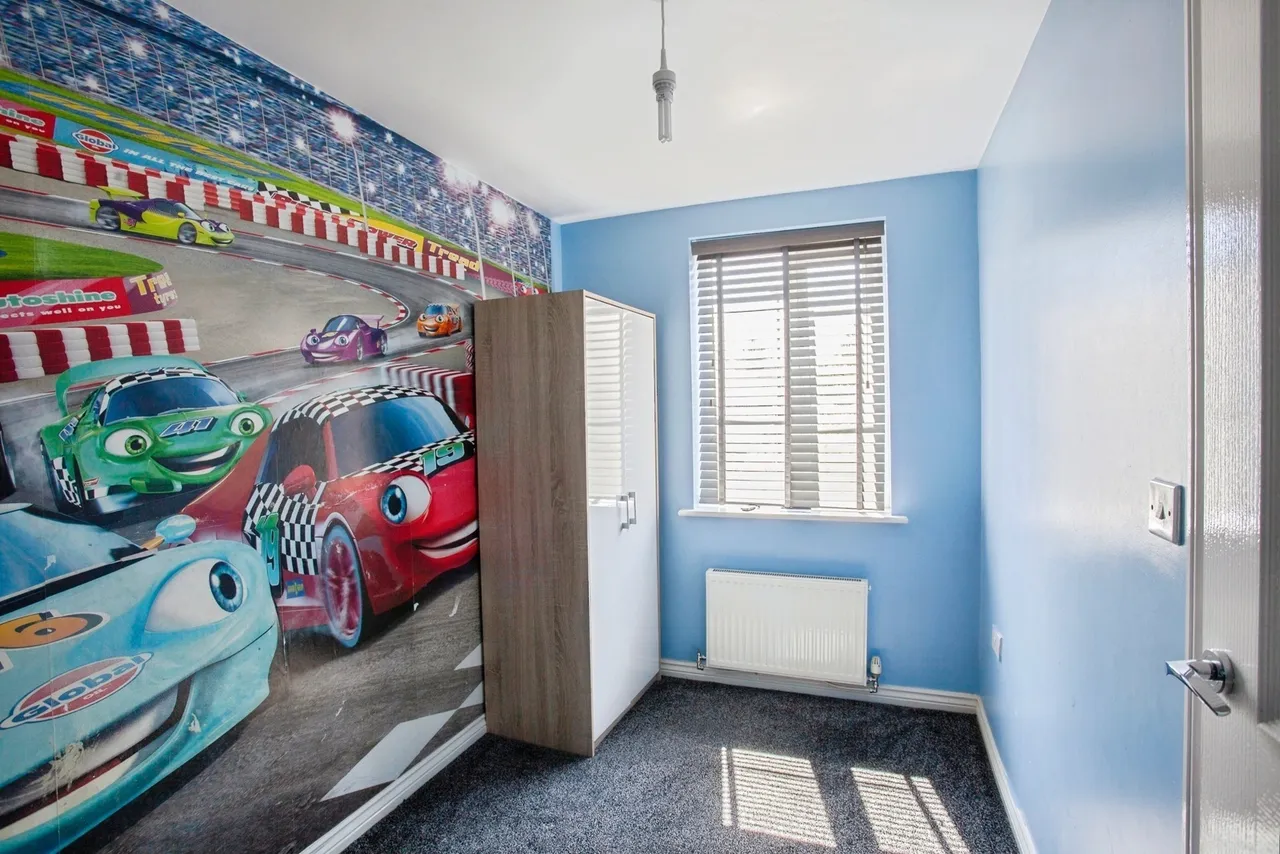 Locke Drive, Sheffield, S9, photo 12