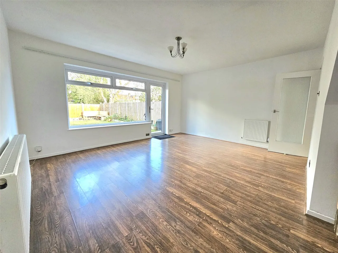 Thorncroft, Hornchurch, RM11, photo 4