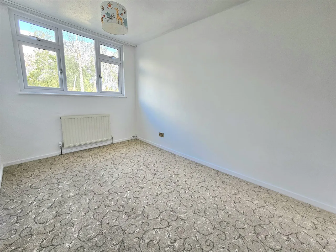 Thorncroft, Hornchurch, RM11, photo 9