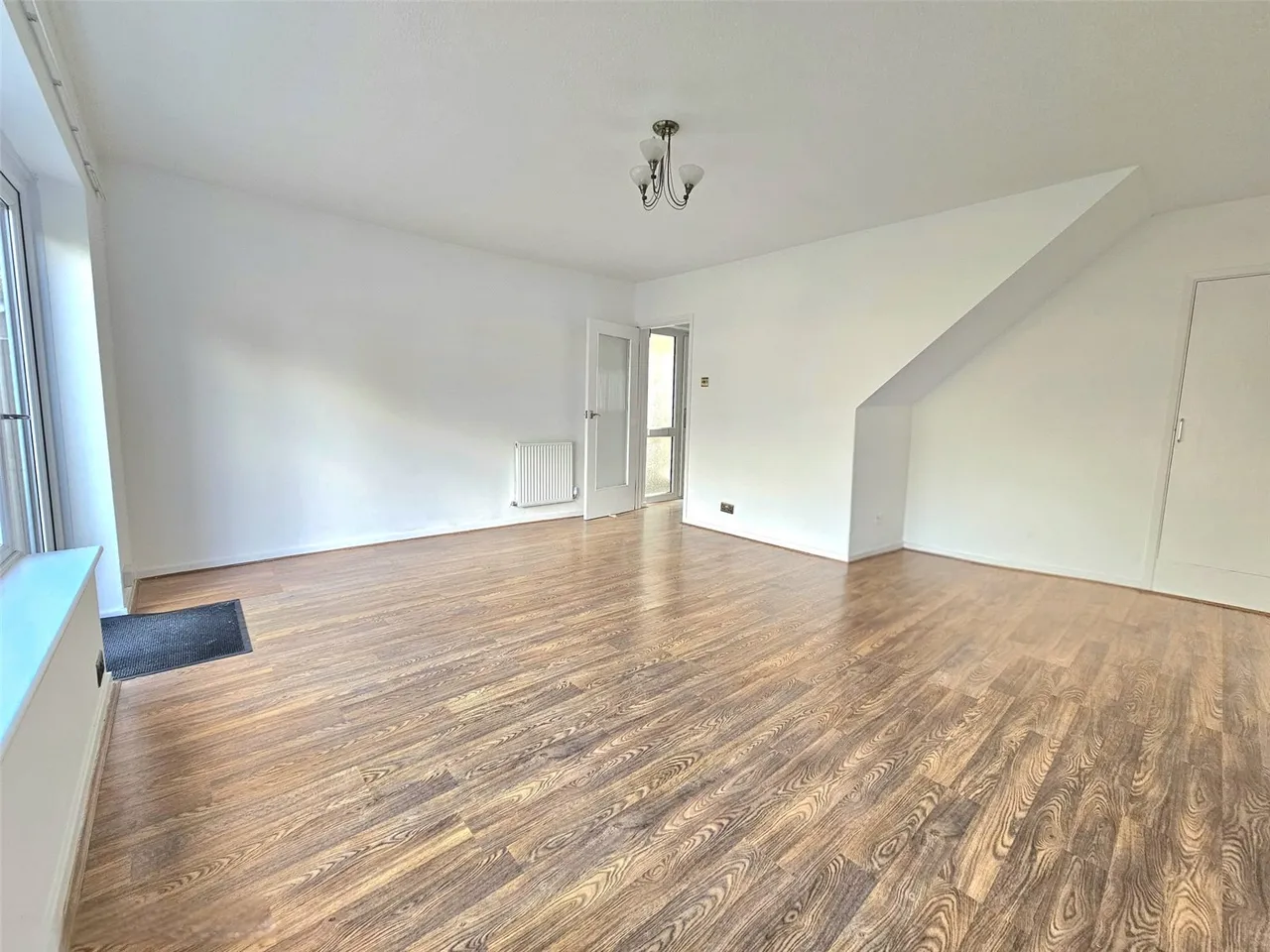 Thorncroft, Hornchurch, RM11, photo 5