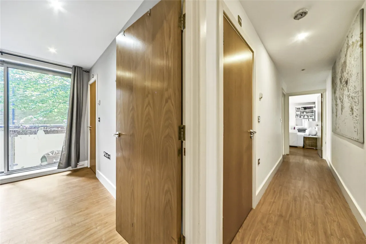 Savoy Mews, London, SW9, photo 6