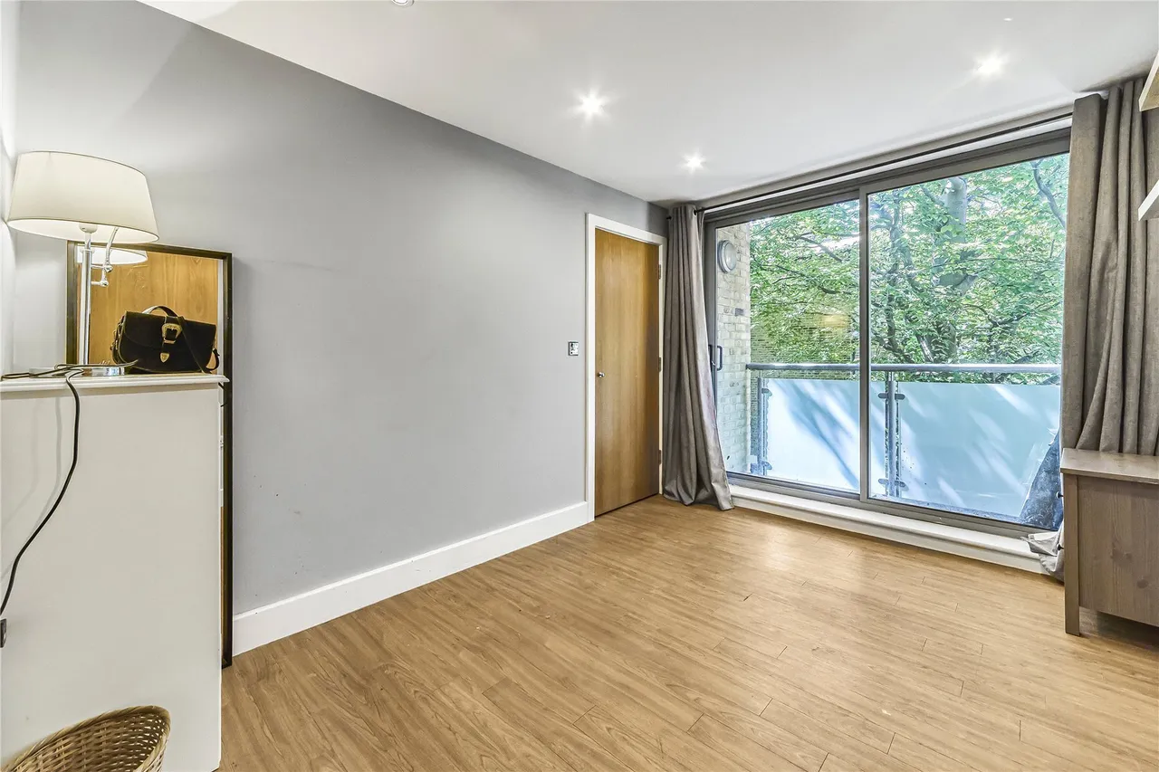 Savoy Mews, London, SW9, photo 11