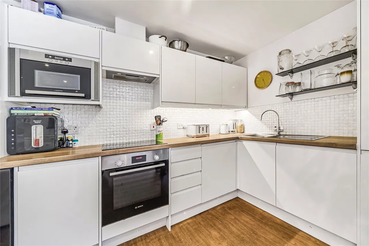 Savoy Mews, London, SW9, photo 3