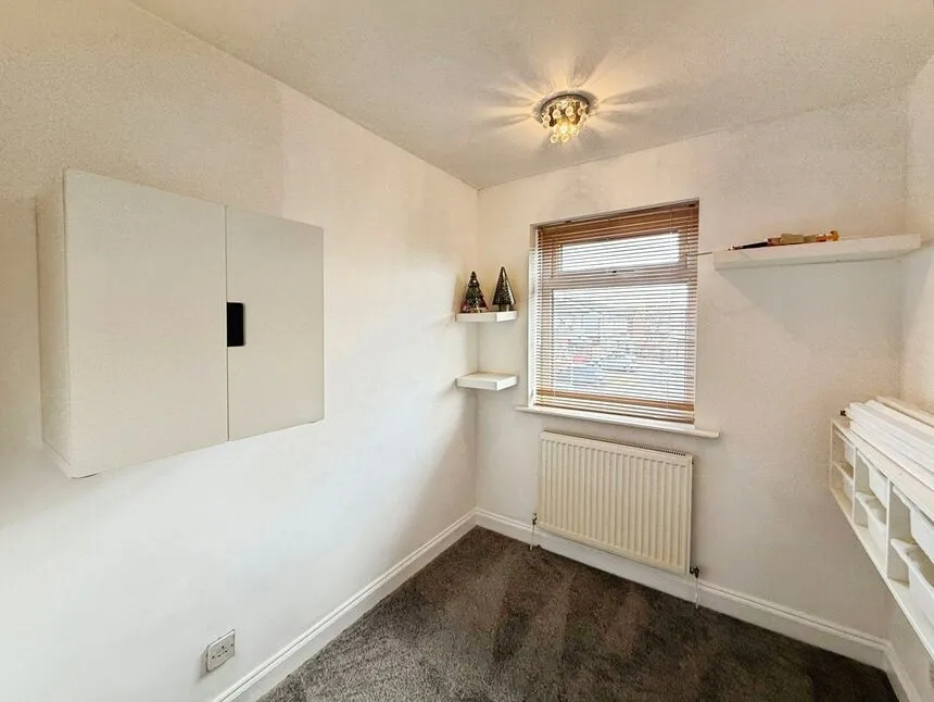 Honiton Close, Heywood, OL10, photo 12