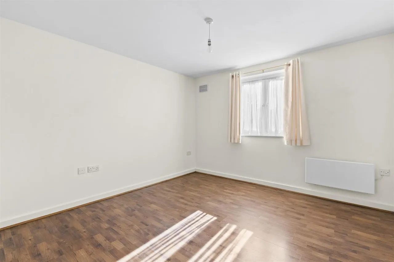 Mathews House Tadros Court, High Wycombe, HP13, photo 6