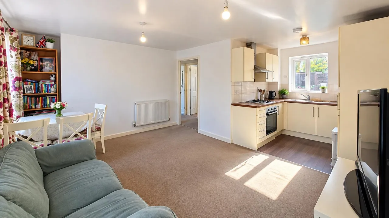 Arran Way, Newton Leys, MK3, photo 2