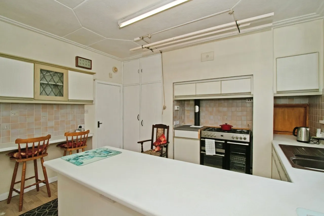 Pendarves Road, Camborne, TR14, photo 8