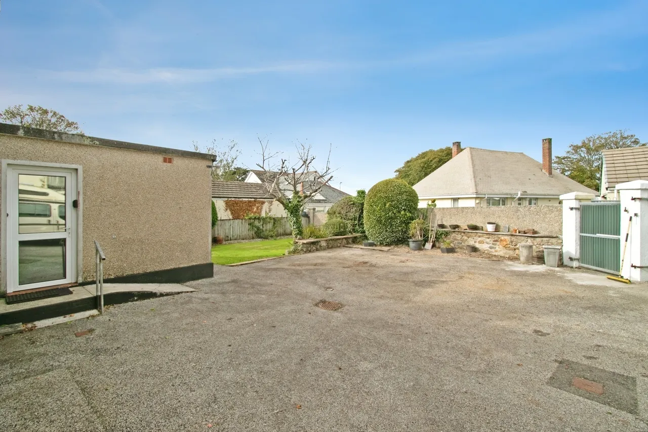 Pendarves Road, Camborne, TR14, photo 34