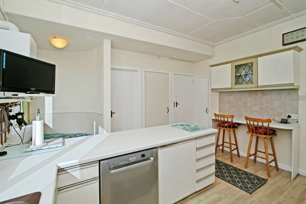 Pendarves Road, Camborne, TR14, photo 10