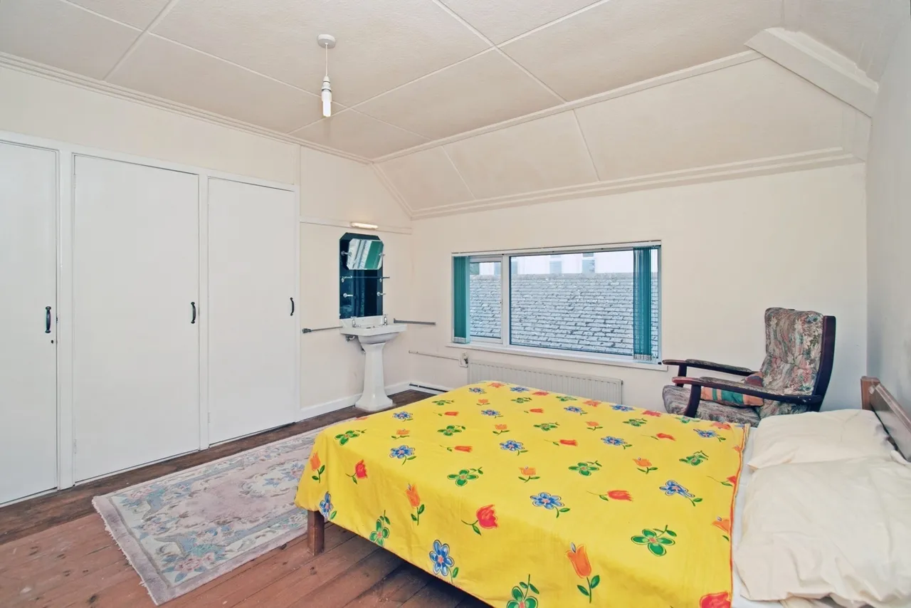 Pendarves Road, Camborne, TR14, photo 15