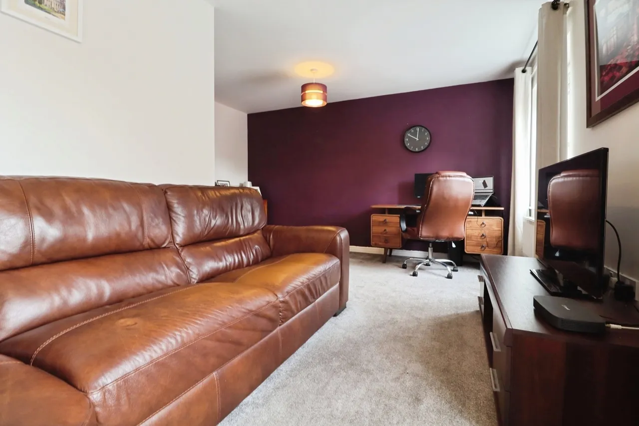 Wyncliffe Gardens, Cardiff, CF23, photo 5