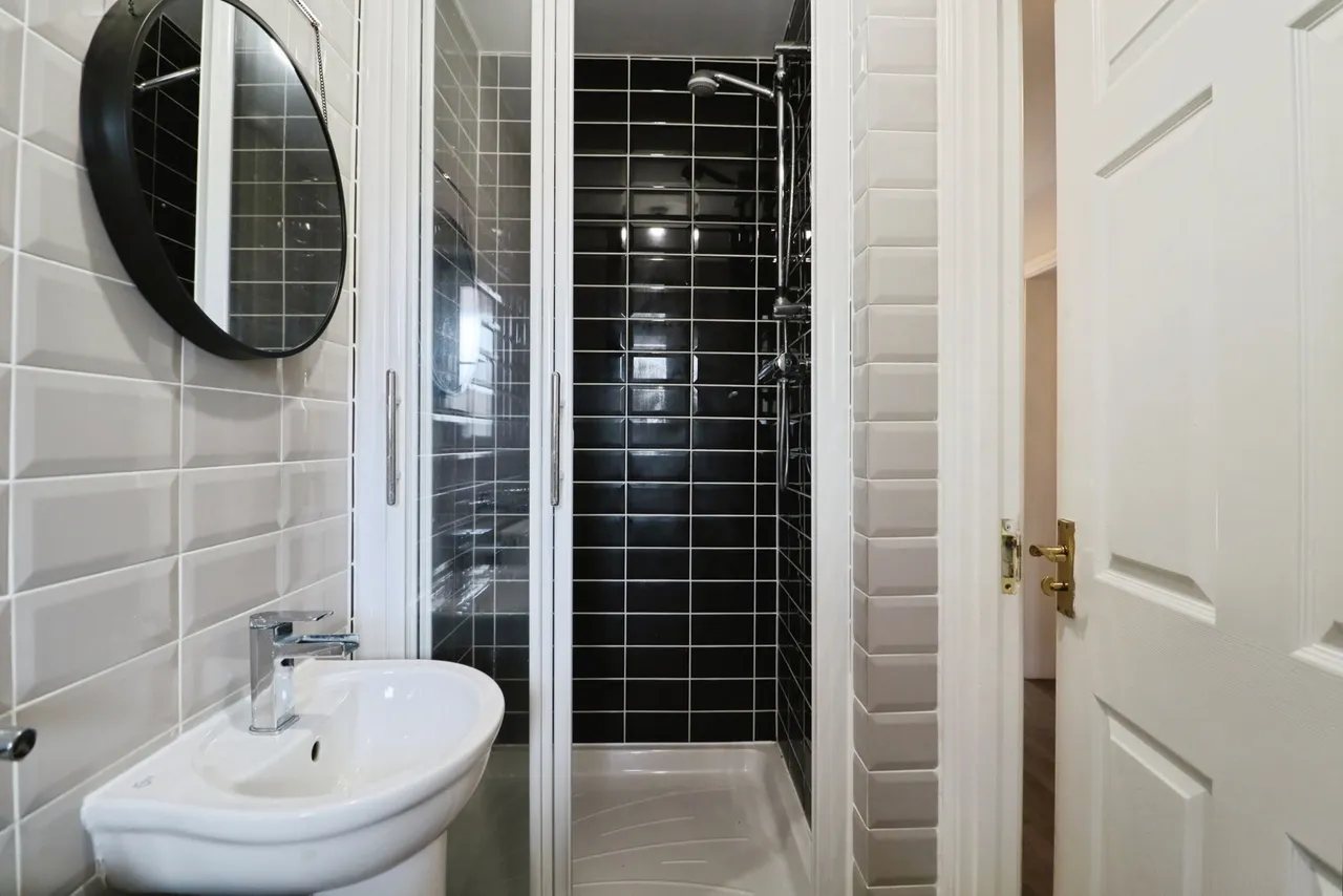 Wyncliffe Gardens, Cardiff, CF23, photo 18