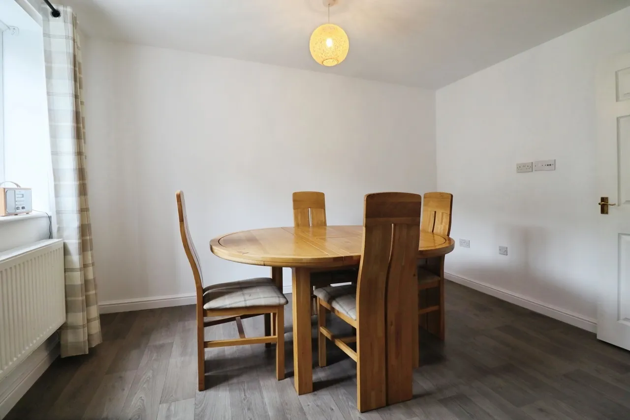 Wyncliffe Gardens, Cardiff, CF23, photo 12