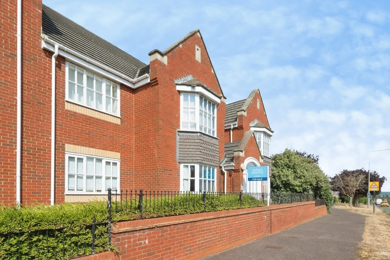 Knaresborough Court, Bletchley, MK3, photo 19