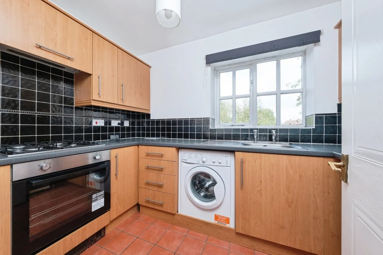 Knaresborough Court, Bletchley, MK3, photo 3