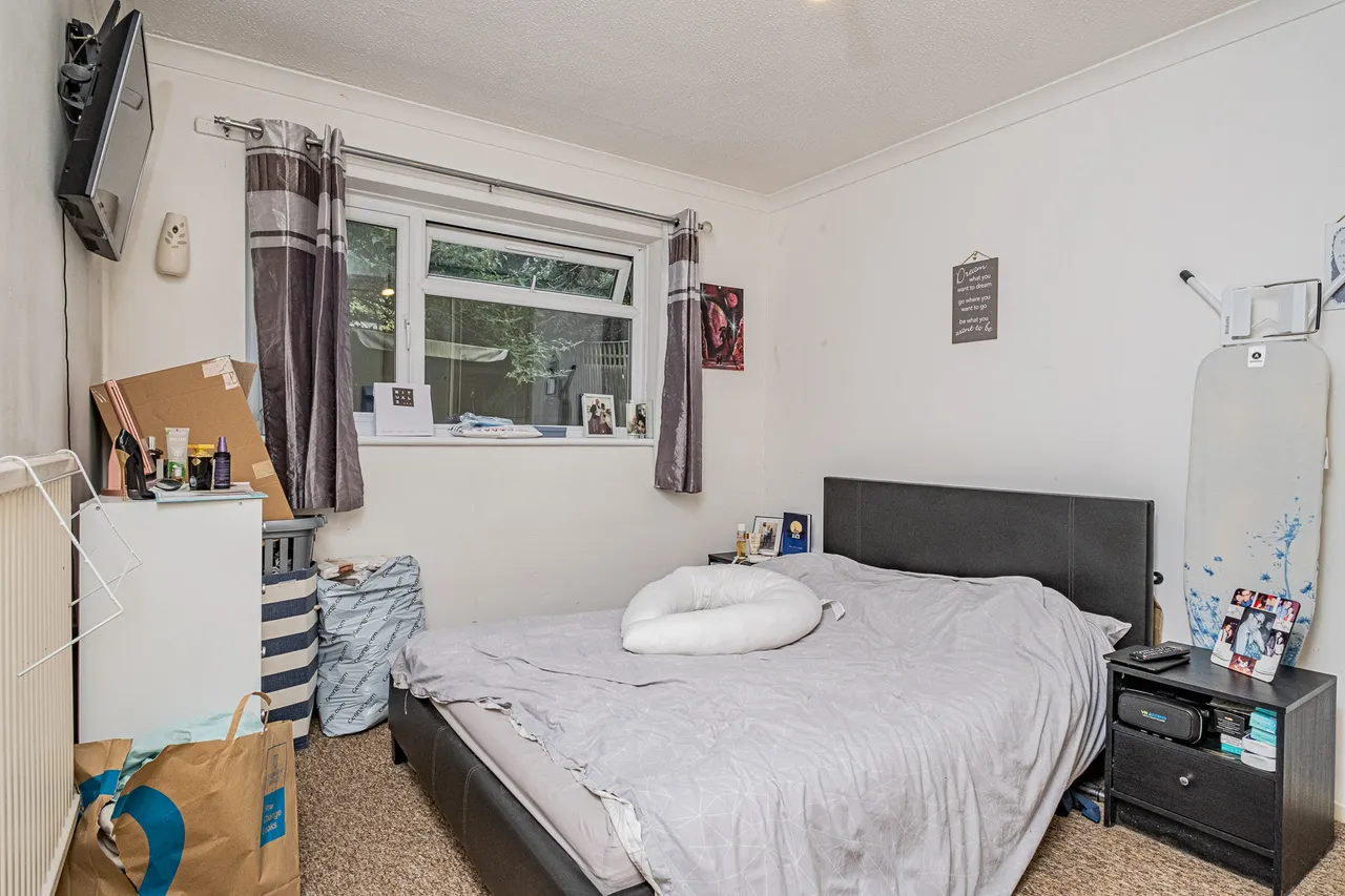 Beeton Close, Pinner, HA5, photo 5