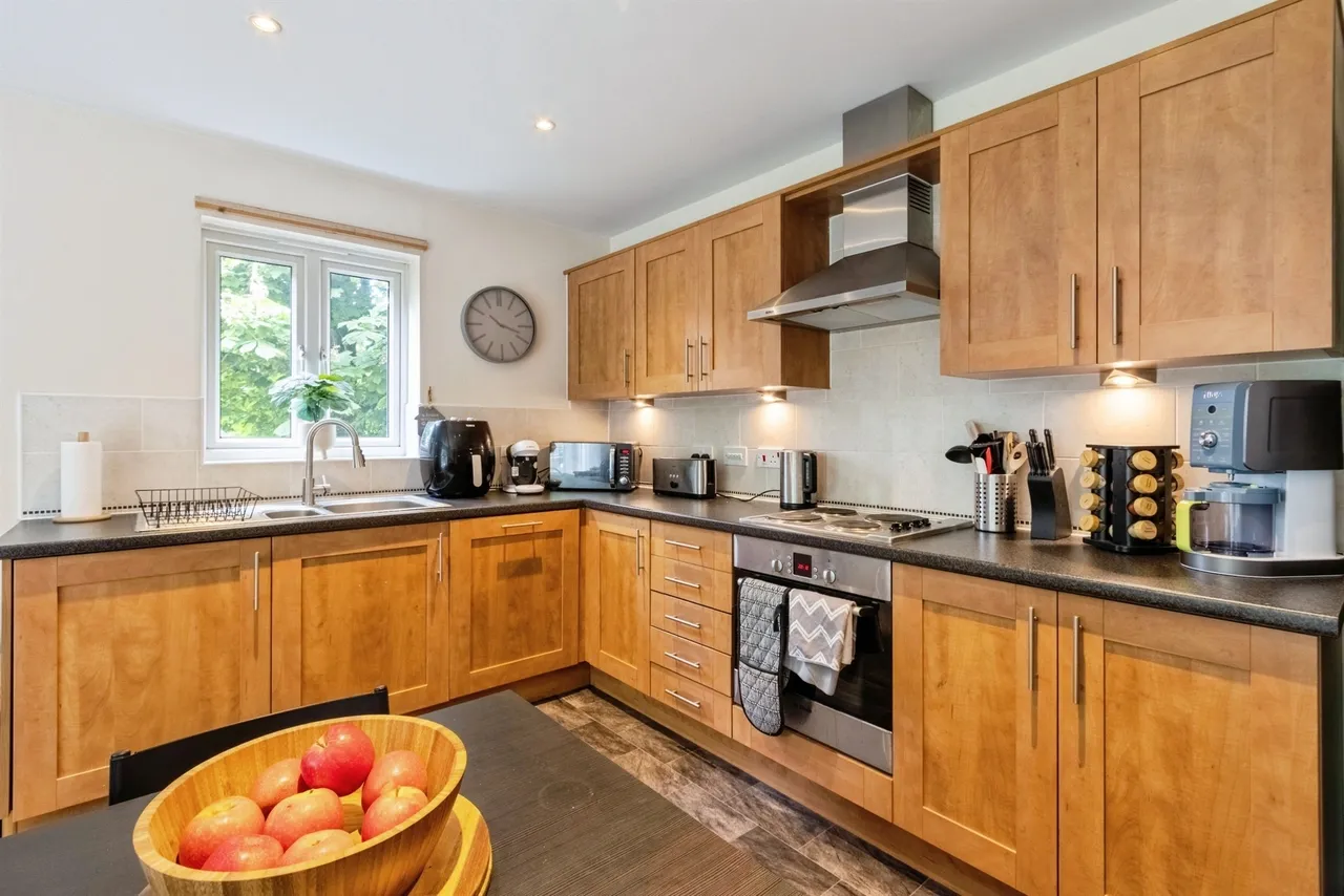 Oak Tree Lane, Leeds, LS14, photo 2
