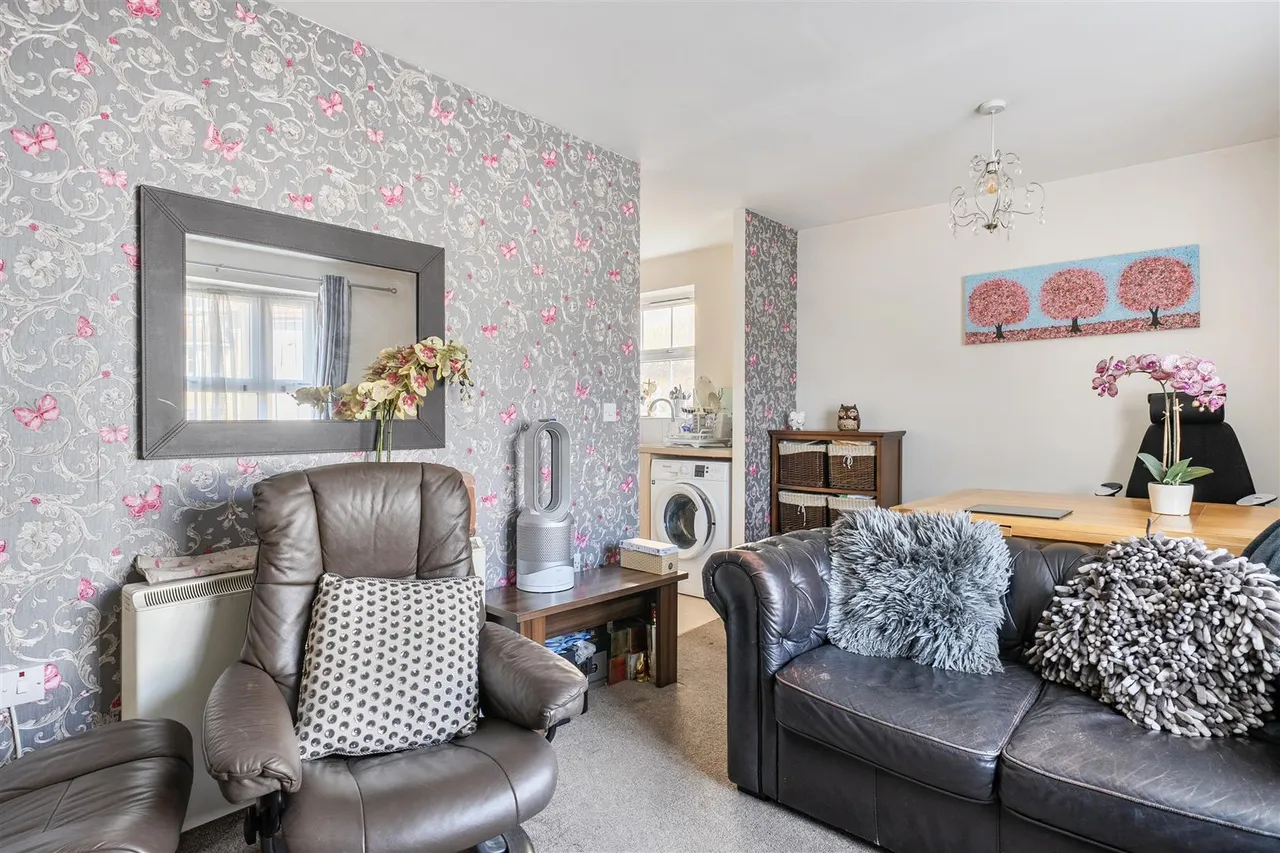 Freestone Way, Corsham, SN13, photo 10