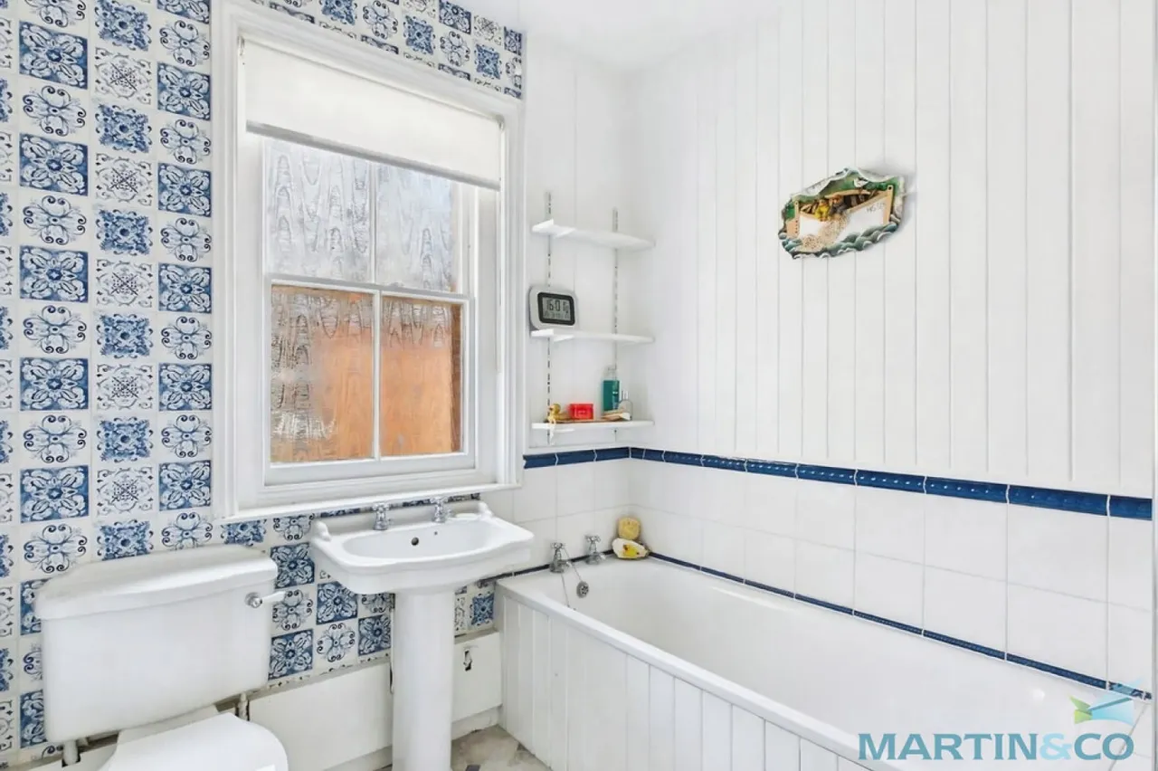Albert Road, Ashford, TN24, photo 10