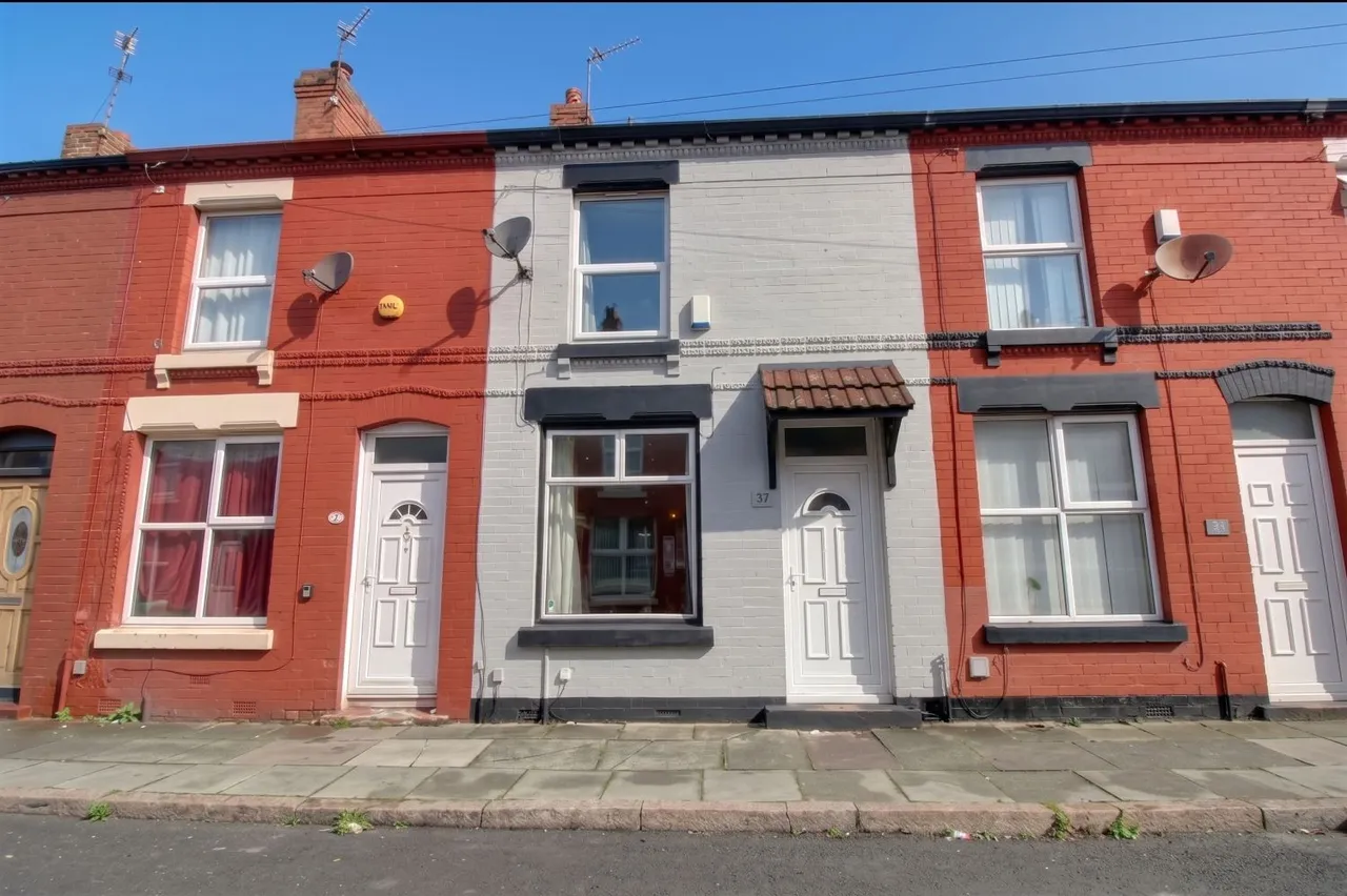 2 bed house to rent, Whitman Street, Liverpool, L15