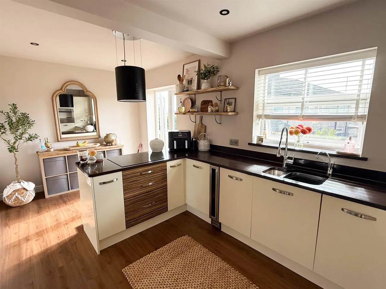 Black Abbey Lane, Glusburn, Keighley, BD20 8PU, photo 7