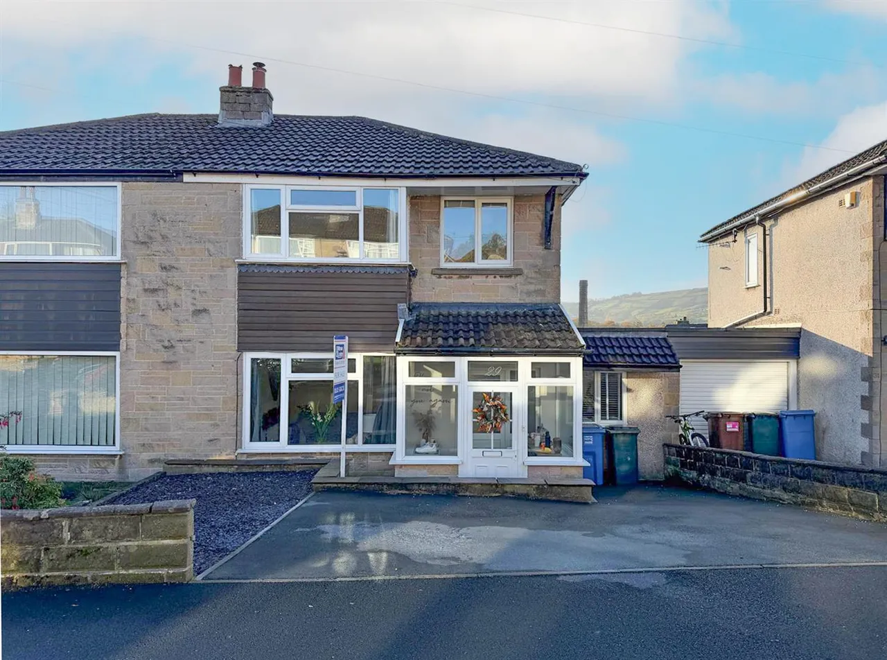 Black Abbey Lane, Glusburn, Keighley, BD20 8PU, photo 3