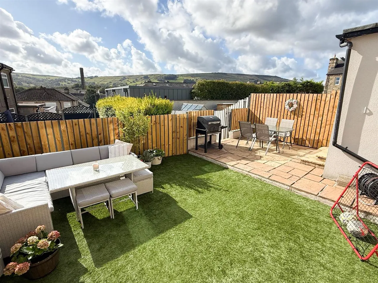 Black Abbey Lane, Glusburn, Keighley, BD20 8PU, photo 2