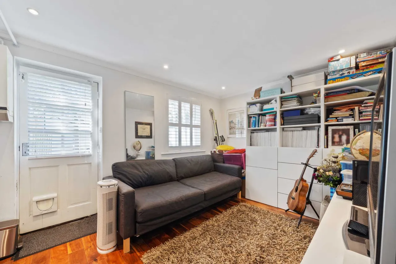 Caxton Mews, Brentford, TW8 8BN, photo 7