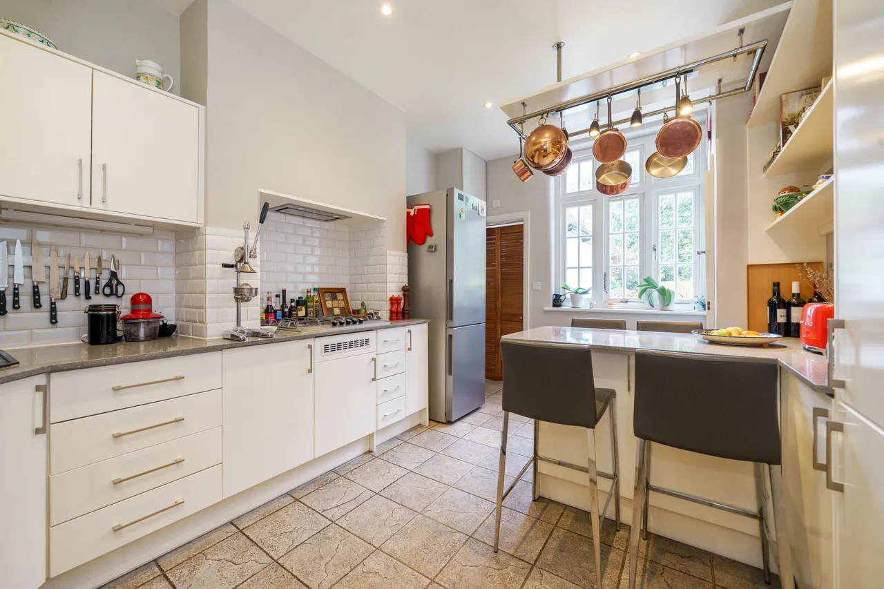 Fortune Green Road, London, NW6, photo 5