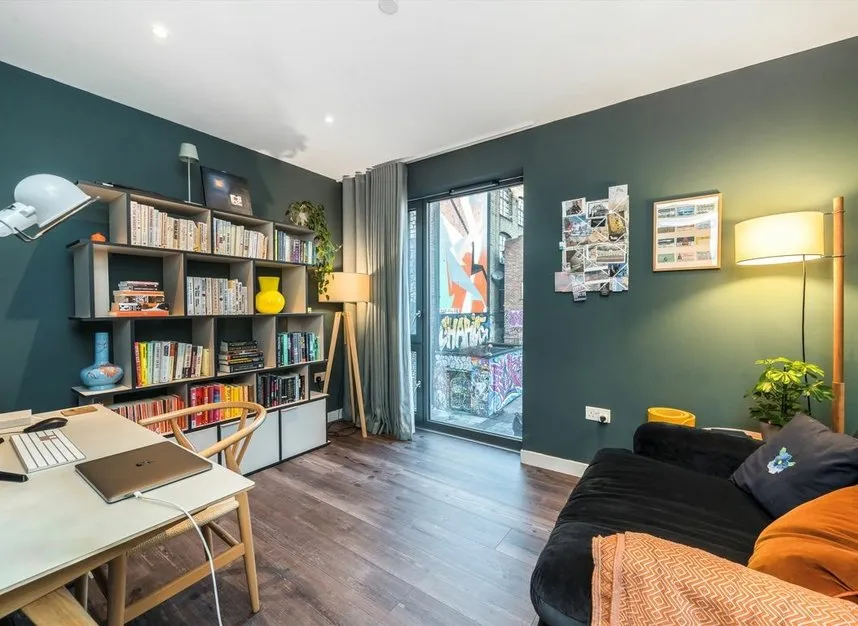 Wallis Road, Hackney, E9, photo 4