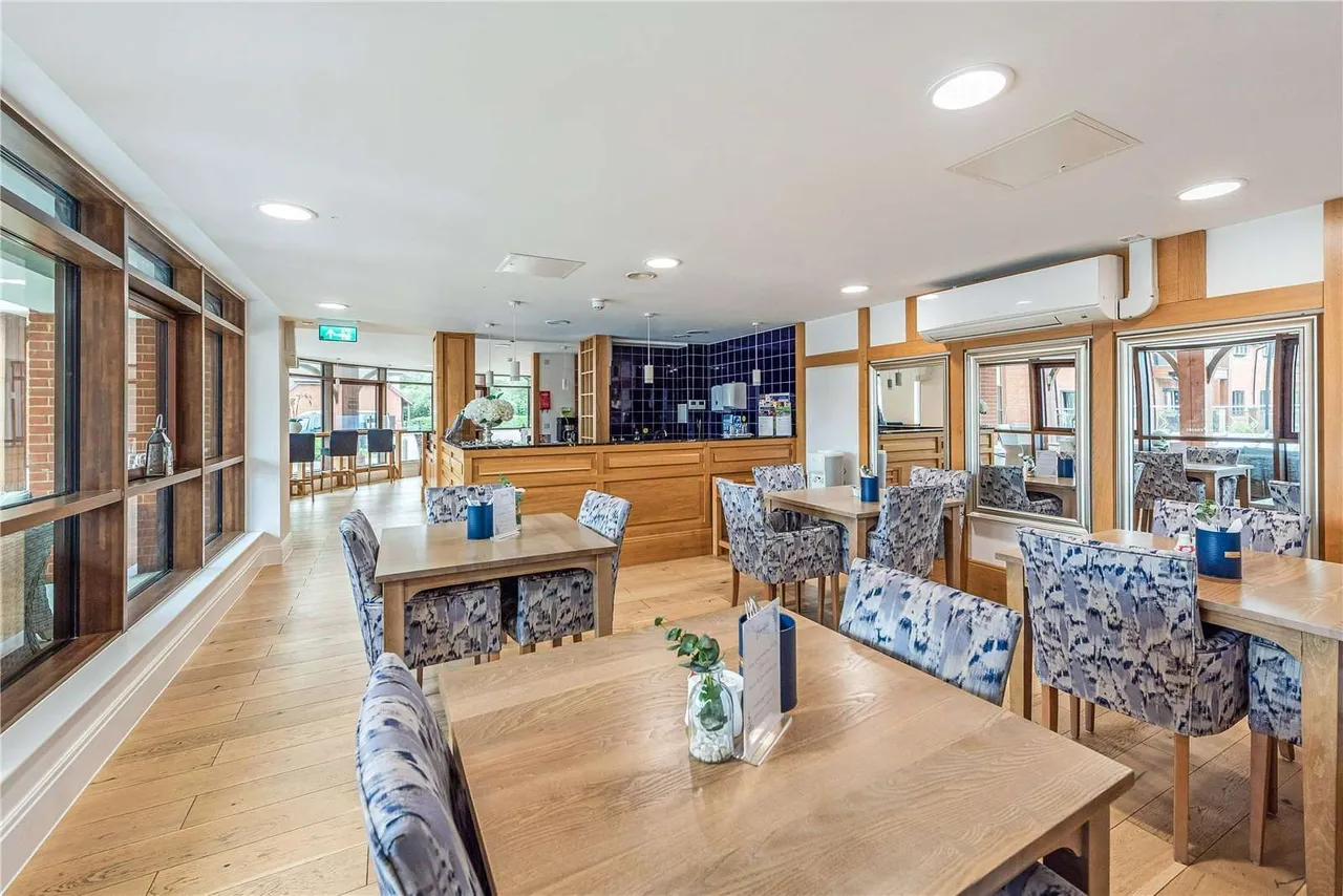 Friary Meadow, Cartwright Drive, Titchfield, Fareham, Hampshire, PO15 5FB, photo 7