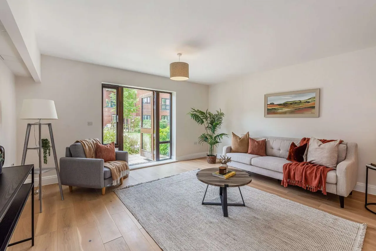 Friary Meadow, Cartwright Drive, Titchfield, Fareham, Hampshire, PO15 5FB, photo 8