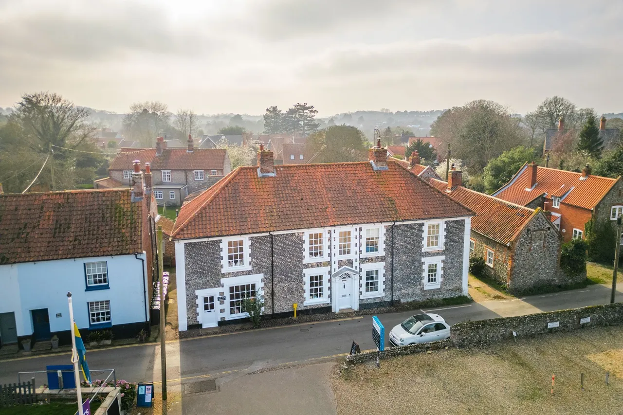 Charming Flint Georgian House in Blak, photo 5