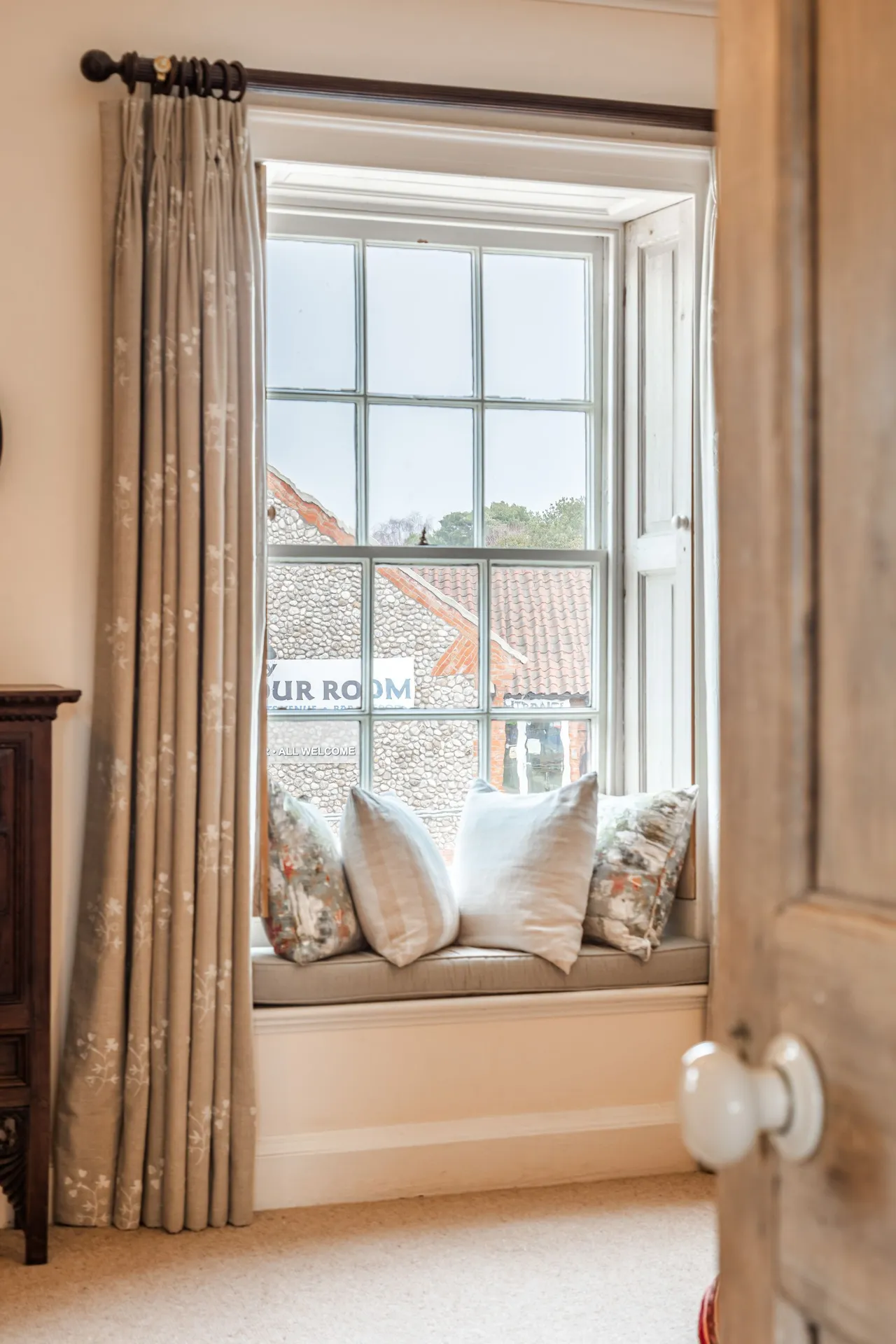 Charming Flint Georgian House in Blak, photo 11
