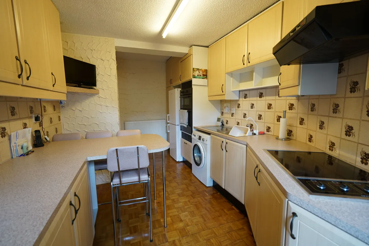 Oval Gardens, Grays, Essex, RM17 5NR, photo 8