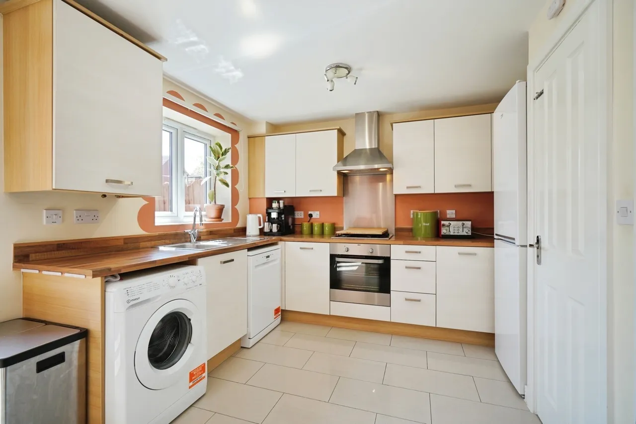 Bridgewater Road, Burton-on-Trent, DE14, photo 5