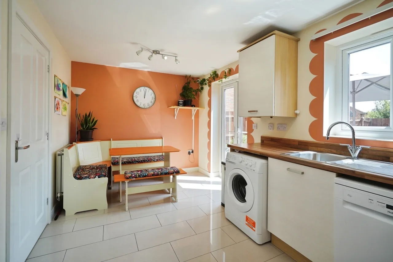 Bridgewater Road, Burton-on-Trent, DE14, photo 4