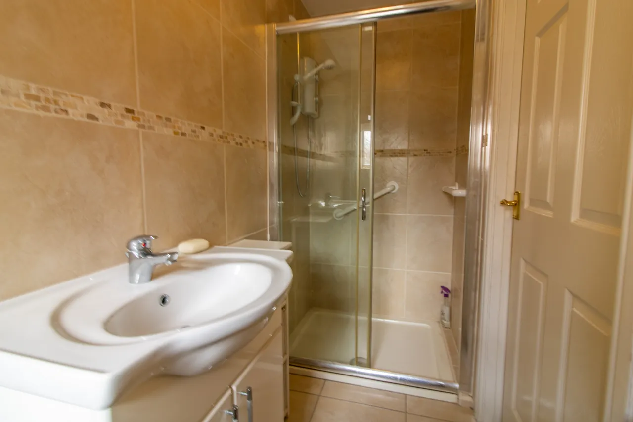 Firfield Avenue, Birstall, Leicester, Leicester, LE4 4DS, photo 7