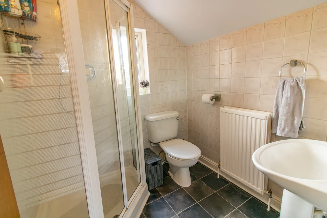 Firfield Avenue, Birstall, Leicester, Leicester, LE4 4DS, photo 10
