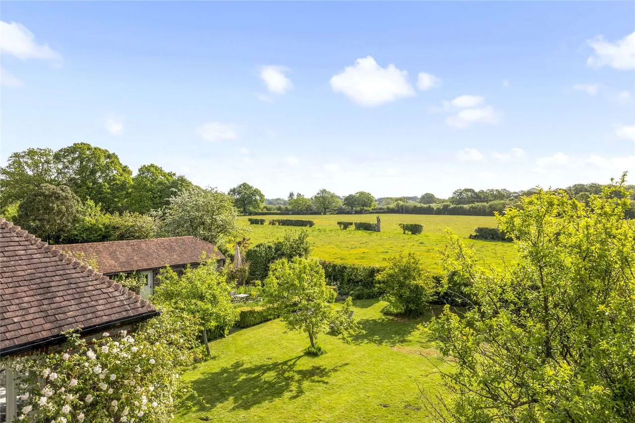 Isfield, Uckfield, TN22, photo 14