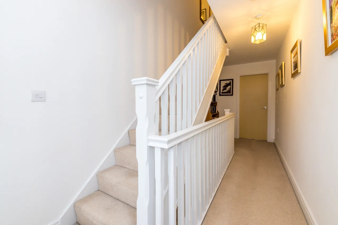 Gardinar Close, Standish, WN1, photo 16