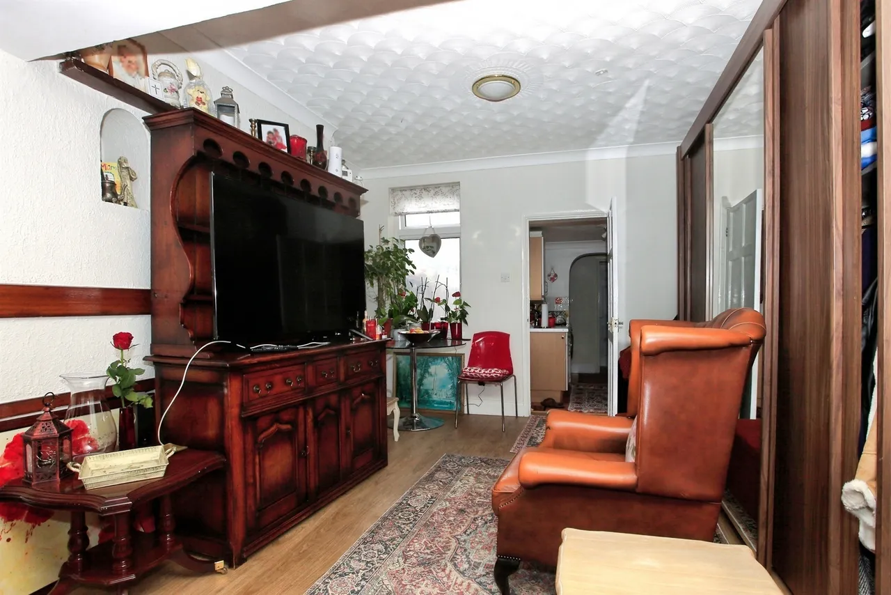 St. Margarets Place, Peterborough, photo 7