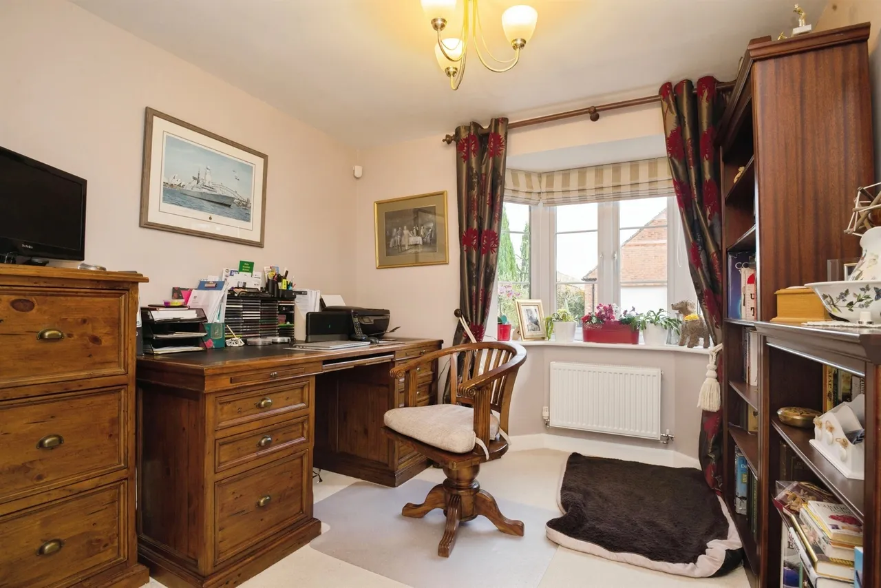 Merton Green Caldicot, NP26, photo 22