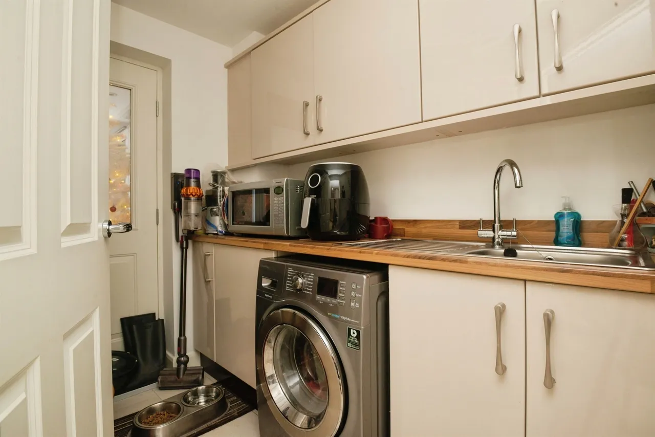 Merton Green Caldicot, NP26, photo 9