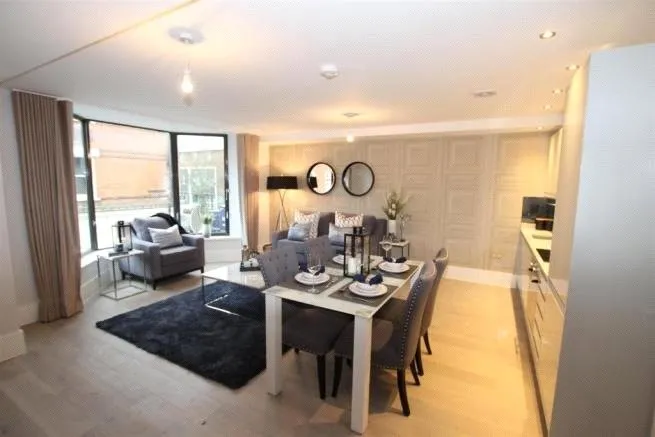 Minorca Road, Weybridge, KT13, photo 5