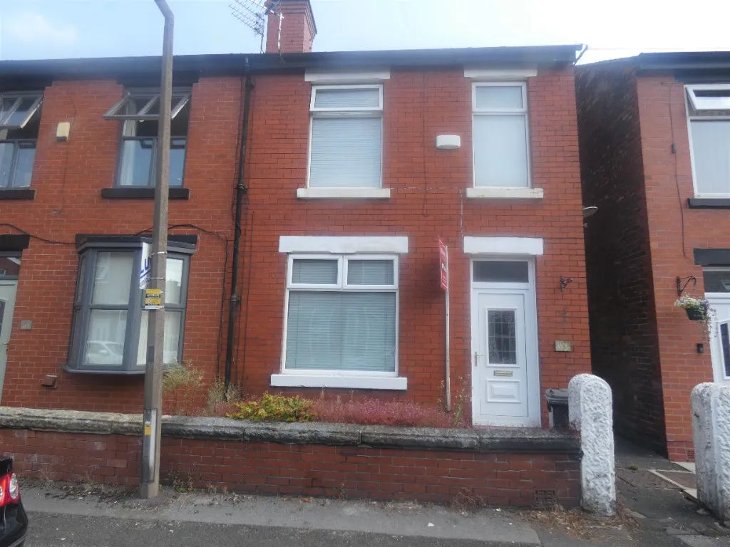 3 bed house for sale — Milton Road, Prestwich, M25