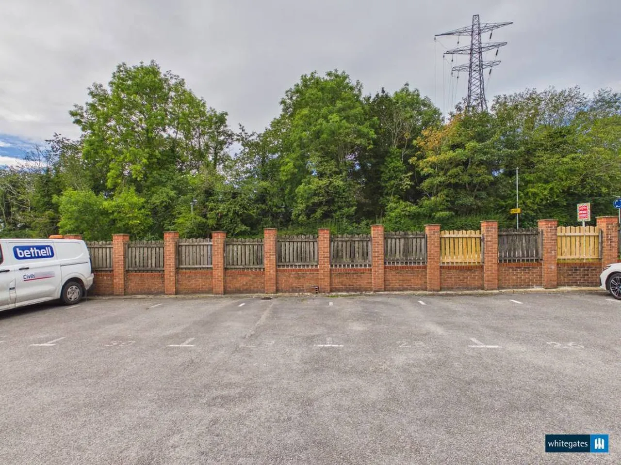 Lamberton Drive, Brymbo, LL11, photo 13