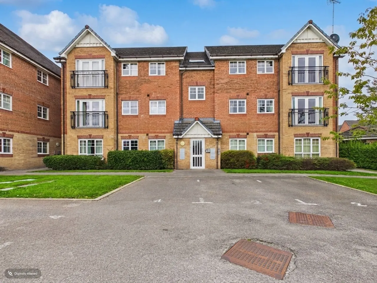 2 bed flat for sale, Lamberton Drive, Brymbo, LL11