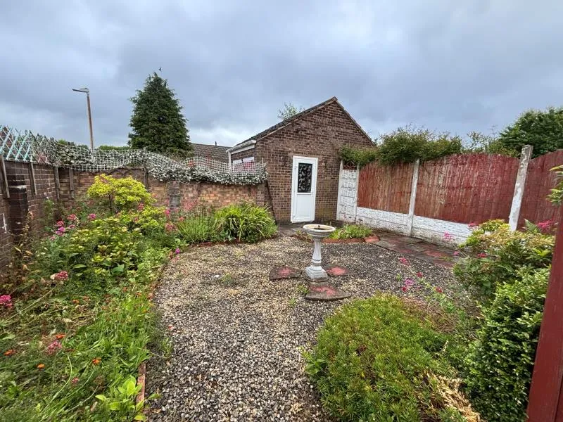 Huntsman Way, Dawley, photo 8