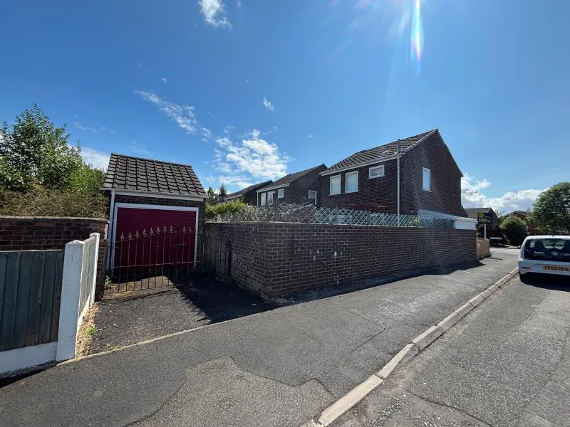Huntsman Way, Dawley, photo 7